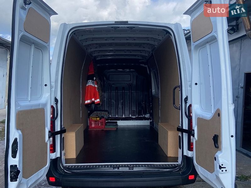 Грузовой фургон Renault Master 2020 в Хмельницком