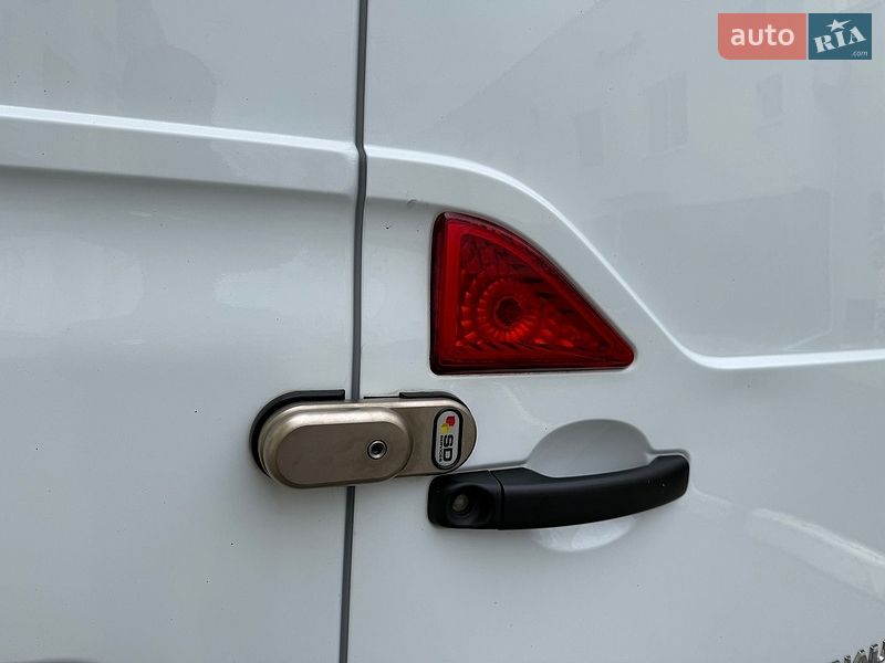 Мікроавтобус вантажний (до 3,5т) Renault Master 2022 в Львові