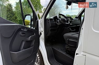 Мікроавтобус вантажний (до 3,5т) Renault Master 2022 в Львові