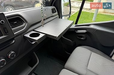 Мікроавтобус вантажний (до 3,5т) Renault Master 2022 в Львові