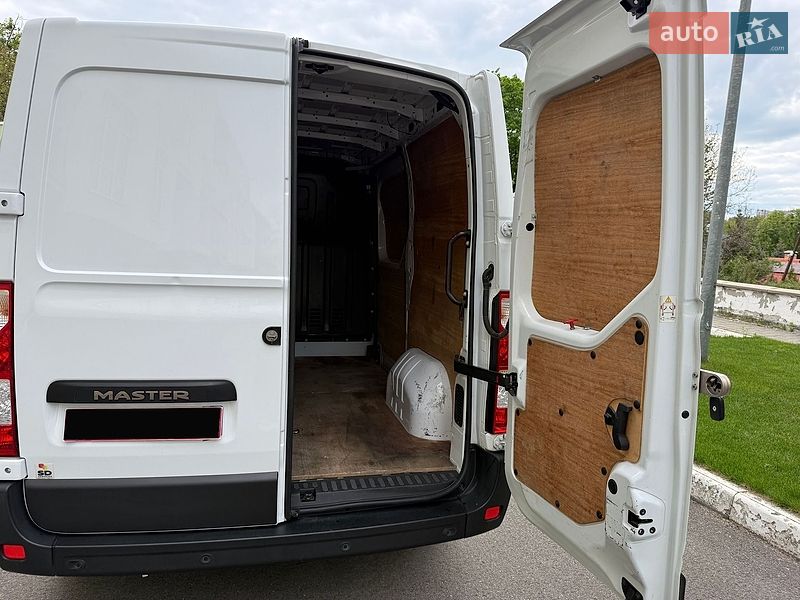 Мікроавтобус вантажний (до 3,5т) Renault Master 2022 в Львові