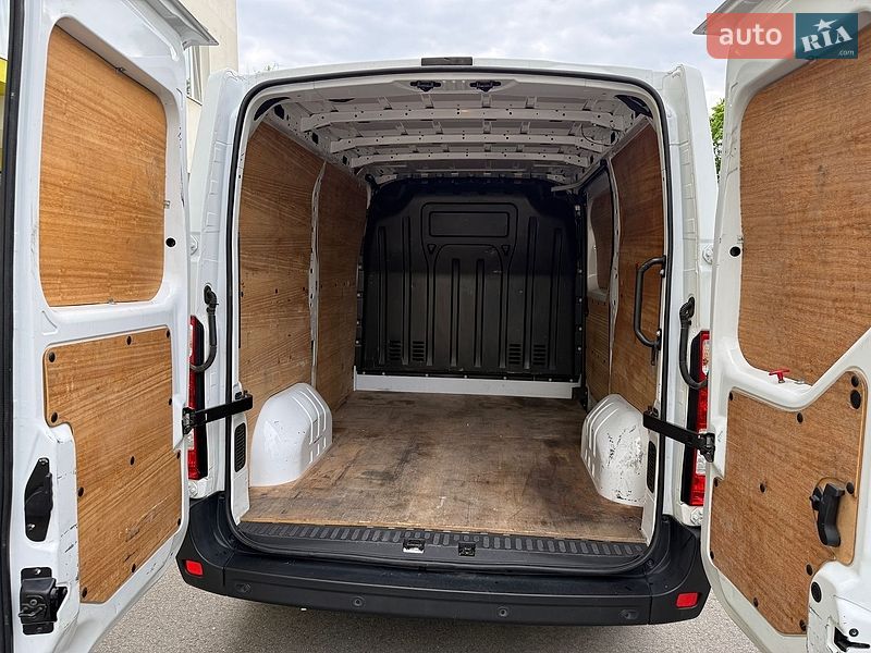 Мікроавтобус вантажний (до 3,5т) Renault Master 2022 в Львові