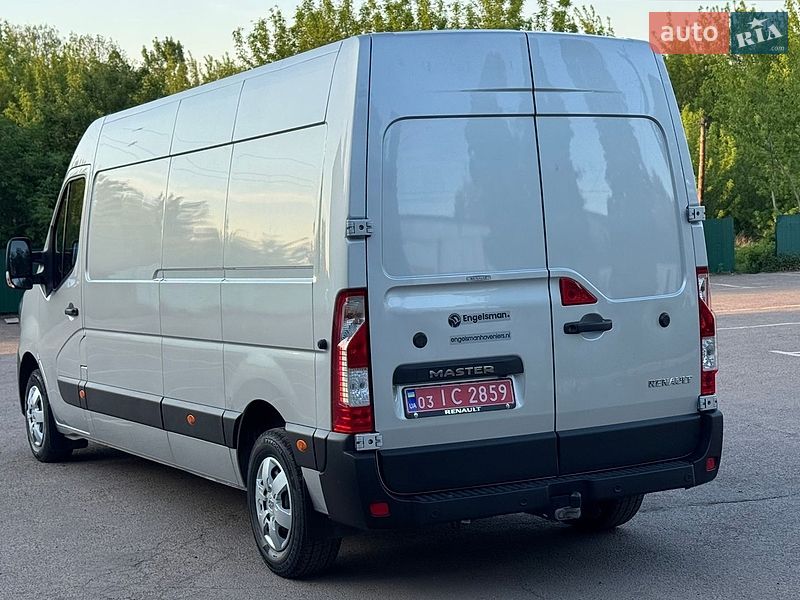 Вантажний фургон Renault Master 2021 в Дубні