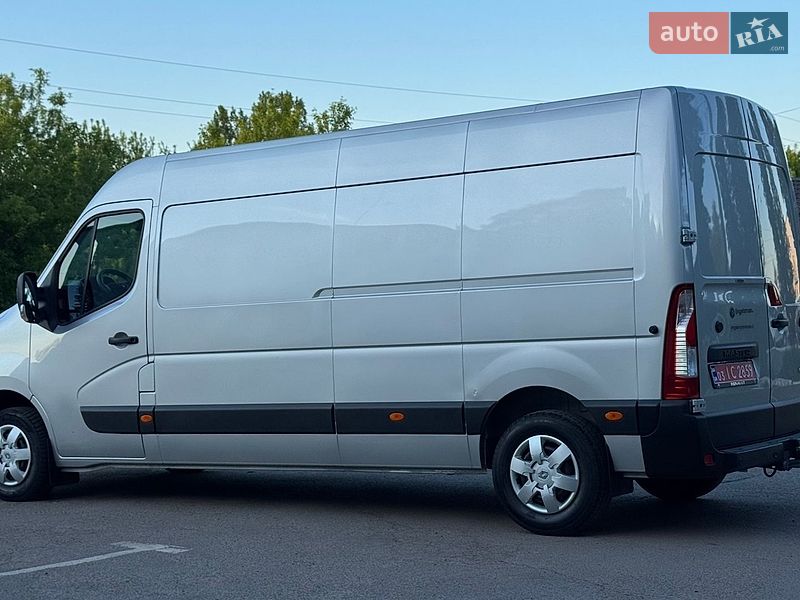 Вантажний фургон Renault Master 2021 в Дубні