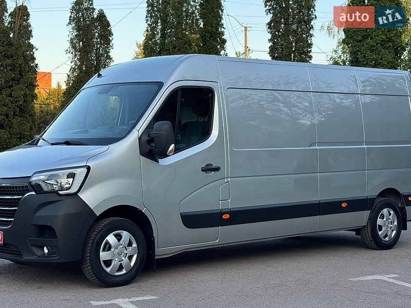 Вантажний фургон Renault Master 2021 в Дубні