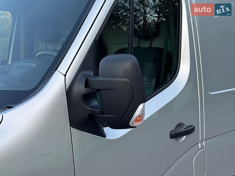 Вантажний фургон Renault Master 2021 в Дубні