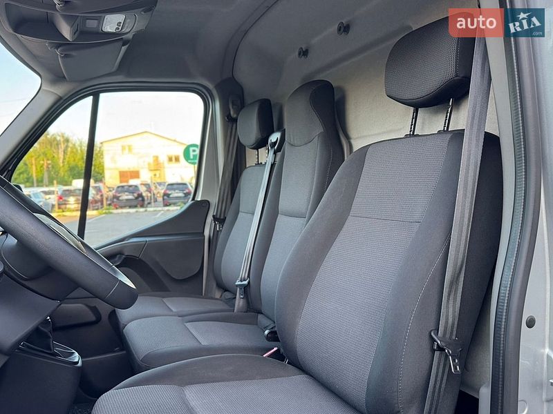Вантажний фургон Renault Master 2021 в Дубні