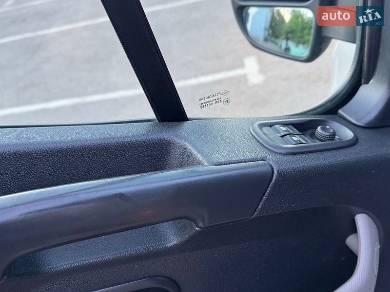 Грузовой фургон Renault Master 2018 в Дубно