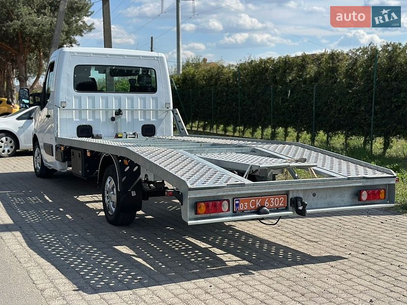 Автовоз Renault Master 2019 в Ужгороде