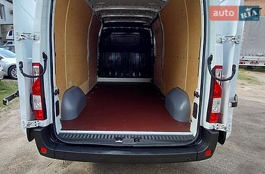 Вантажний фургон Renault Master 2022 в Ковелі