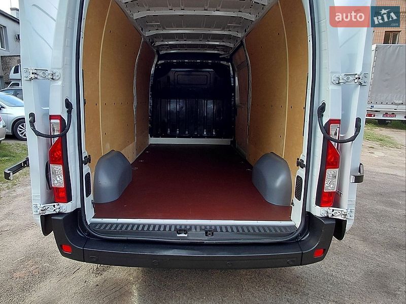 Вантажний фургон Renault Master 2022 в Ковелі