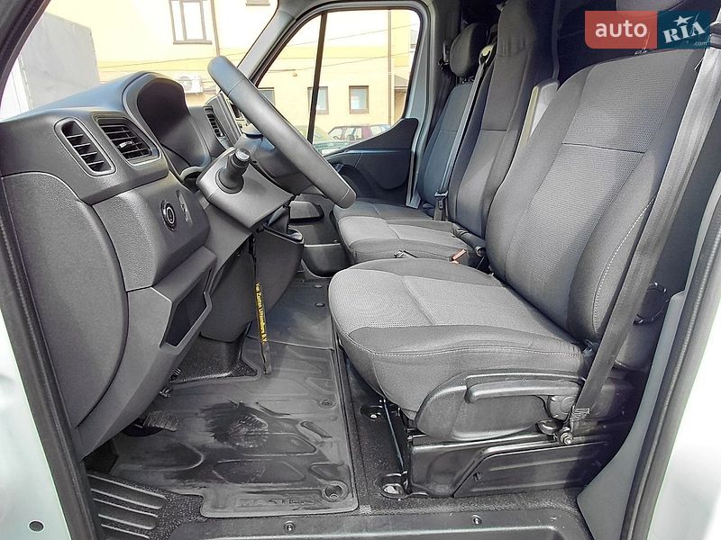 Вантажний фургон Renault Master 2022 в Ковелі