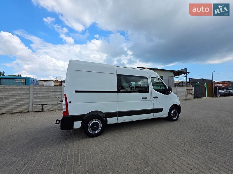 Грузопассажирский фургон Renault Master 2017 в Одессе