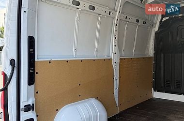 Грузовой фургон Renault Master 2022 в Луцке