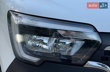 Вантажний фургон Renault Master 2020 в Києві