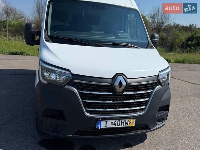 Грузовой фургон Renault Master 2020 в Ужгороде