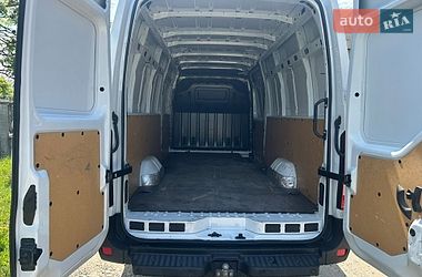 Грузовой фургон Renault Master 2022 в Хусте