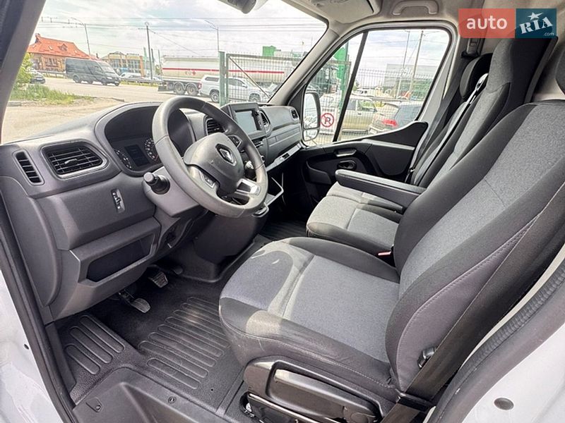 Грузовой фургон Renault Master 2021 в Киеве