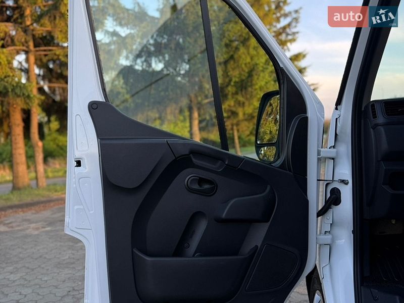 Грузовой фургон Renault Master 2020 в Дубно