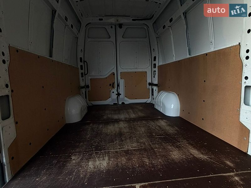 Грузовой фургон Renault Master 2020 в Дубно