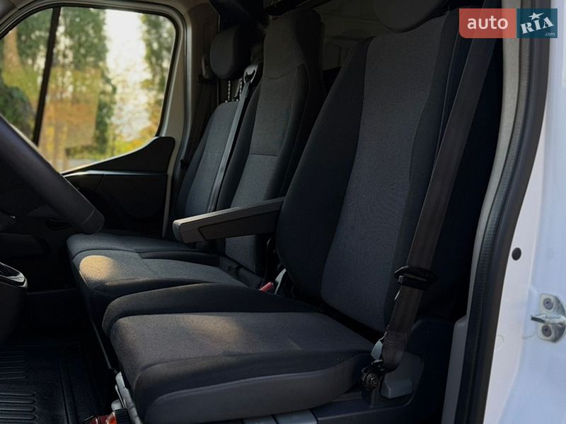 Грузовой фургон Renault Master 2022 в Дубно фото 27 Грузовой фургон Renault Master 2022 в Дубно