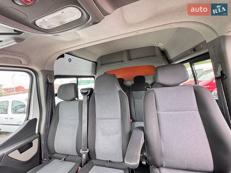 Грузопассажирский фургон Renault Master 2018 в Киеве фото 23 Грузопассажирский фургон Renault Master 2018 в Киеве
