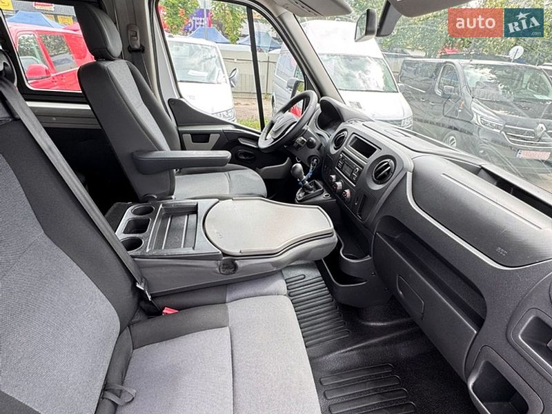 Грузопассажирский фургон Renault Master 2018 в Киеве фото 27 Грузопассажирский фургон Renault Master 2018 в Киеве