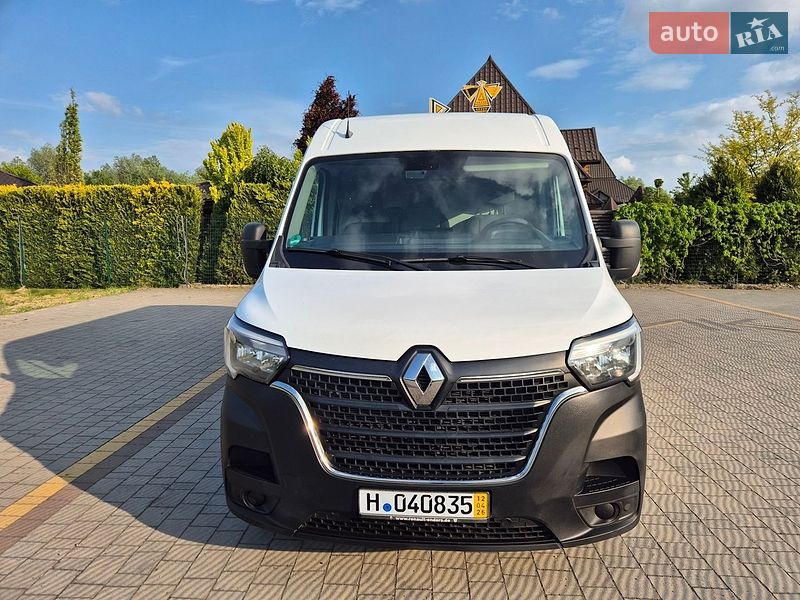 Грузовой фургон Renault Master 2020 в Стрые