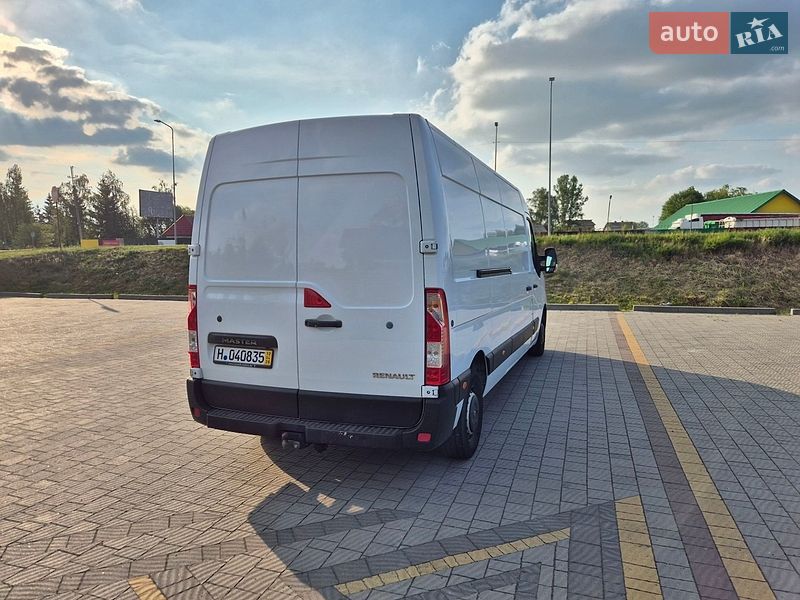 Грузовой фургон Renault Master 2020 в Стрые