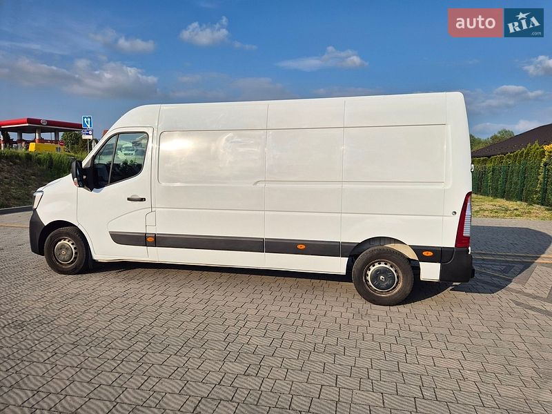 Грузовой фургон Renault Master 2020 в Стрые