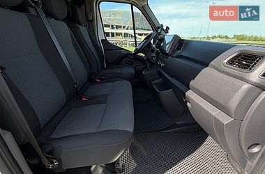 Грузовой фургон Renault Master 2024 в Львове