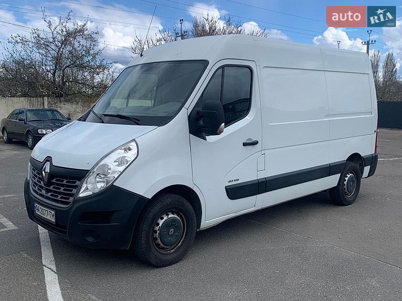 Грузовой фургон Renault Master 2015 в Киеве