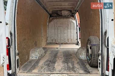 Грузовой фургон Renault Master 2012 в Виннице