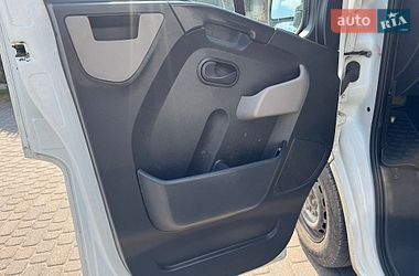 Грузовой фургон Renault Master 2015 в Львове