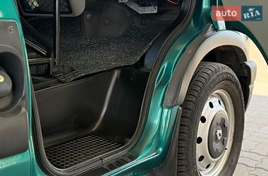 Минивэн Renault Master 2001 в Мостиске