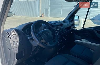 Грузовой фургон Renault Master 2016 в Мукачево