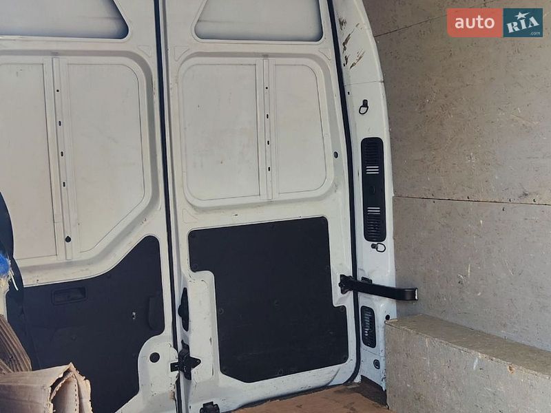 Грузовой фургон Renault Master 2014 в Харькове фото 9 Грузовой фургон Renault Master 2014 в Харькове
