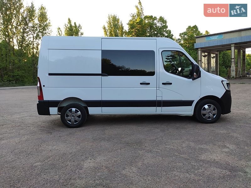 Вантажний фургон Renault Master 2021 в Бердичеві