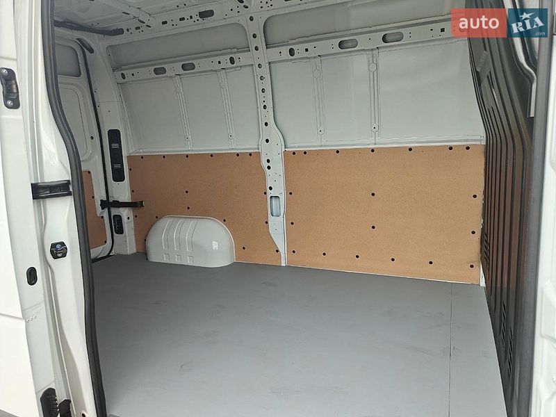 Вантажний фургон Renault Master 2021 в Полтаві
