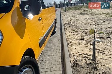Мінівен Renault Master 2016 в Житомирі