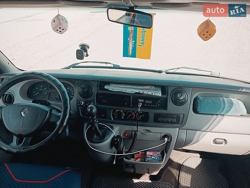 Автовоз Renault Master 2010 в Звягелі