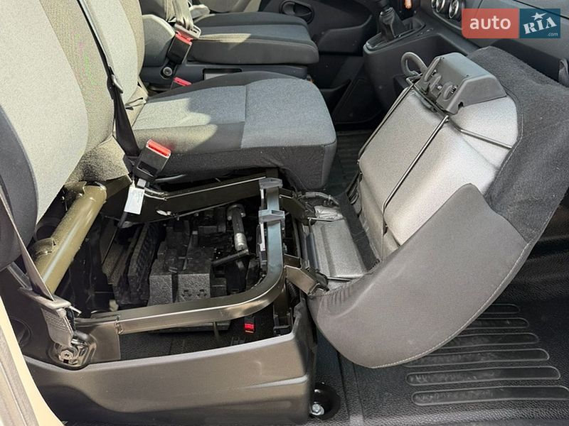 Вантажний фургон Renault Master 2022 в Луцьку