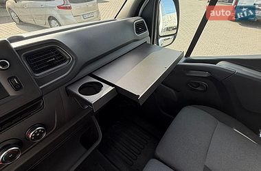 Вантажний фургон Renault Master 2022 в Луцьку