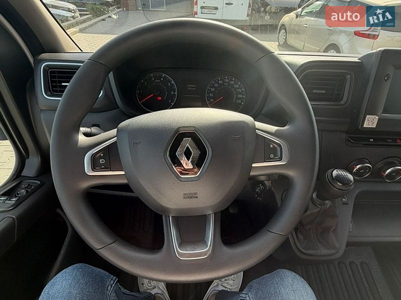 Вантажний фургон Renault Master 2022 в Луцьку