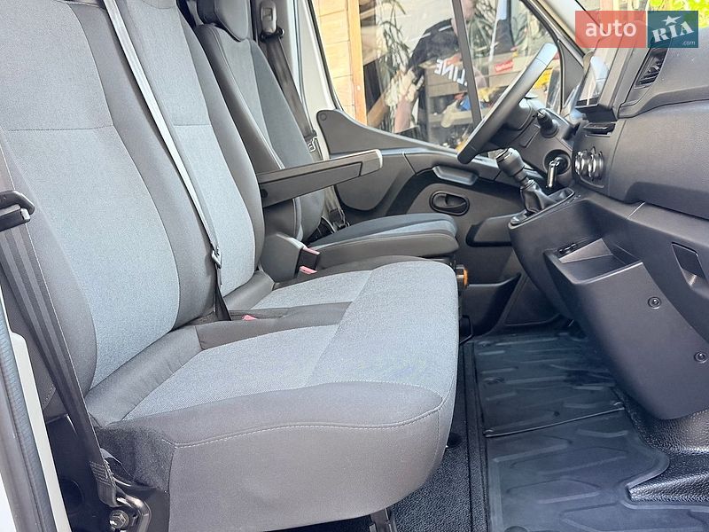 Грузовой фургон Renault Master 2021 в Киеве
