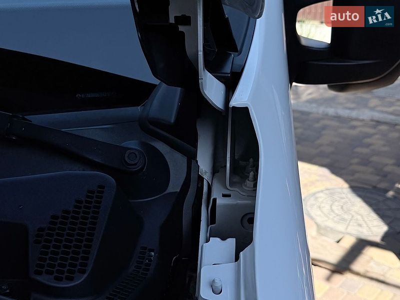 Грузовой фургон Renault Master 2021 в Киеве
