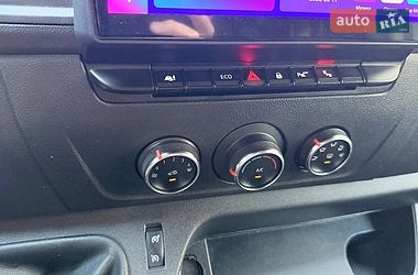 Вантажний фургон Renault Master 2022 в Києві