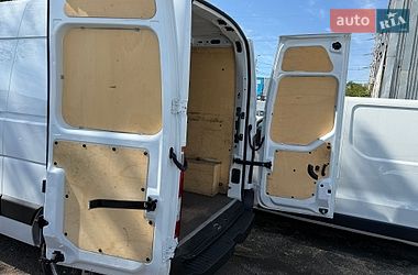 Вантажний фургон Renault Master 2021 в Одесі