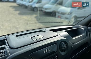 Вантажний фургон Renault Master 2018 в Хусті