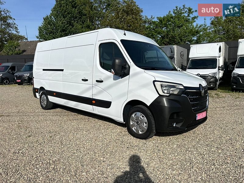 Вантажний фургон Renault Master 2022 в Хусті